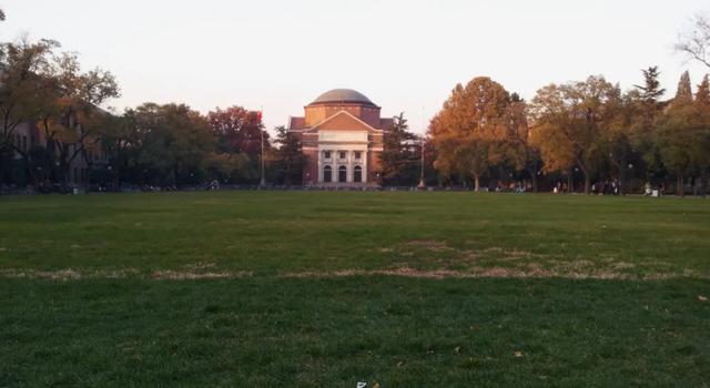 清华大学有多大，现实中的清华大学到底有多大（清华大学年度预算超410亿）