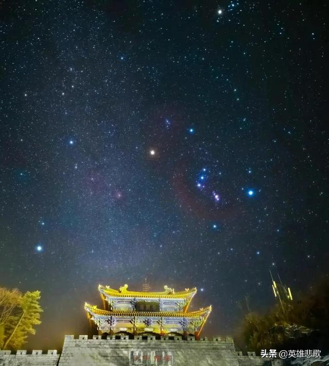 三星高照的三星指的是，俗语三星高照新年来到