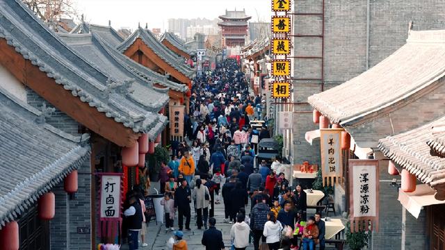 山西历史古城介绍，庭院深深中透着富华