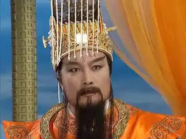 玉皇大帝真名叫什么，玉帝到底有没有名字（你知道中国历史上传统神仙的真实姓名叫什么吗）