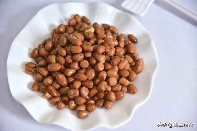 酥脆麻辣兰花豆的做法，这菜蛋白含量比黄豆高