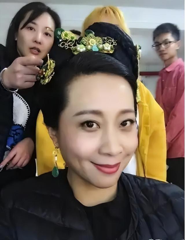 杨紫的前男友现状，杨紫的初恋男友：不蹭热度