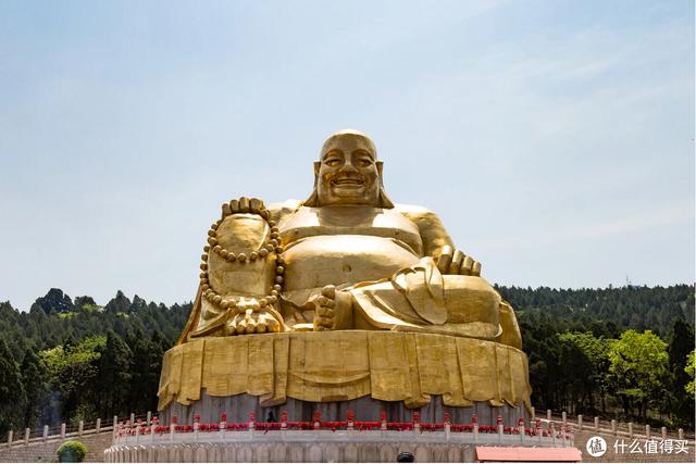 厦门大明湖春节有什么好玩的地方，厦门大明湖畔：水仙绽放贺春来