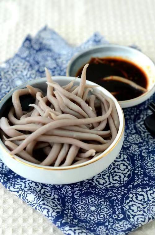 山西特色美食莜面顿顿好吃又营养，山西面食之莜面