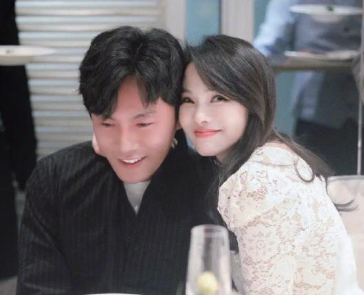 娱乐圈有没有真正的姐弟友谊，娱圈这七对姐弟恋