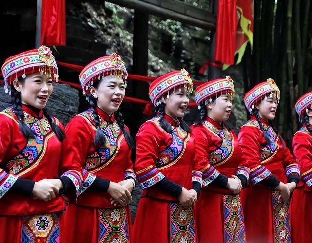 古蜀国历史记录，在甲骨文中探秘“古蜀国”
