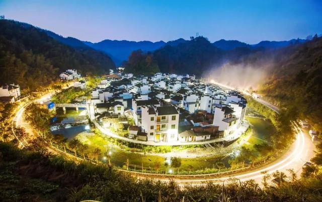 11月份江西婺源旅游攻略，相约江西行人间最美四月天