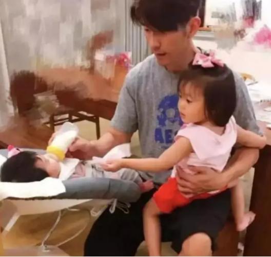 娱乐圈有没有真正的姐弟友谊，娱圈这七对姐弟恋