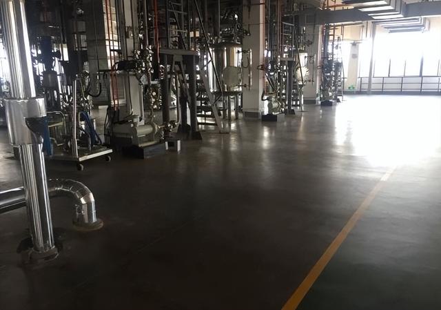 nfj金属重载耐磨地坪，nfj地面是否还需要做其他相关防静电措施