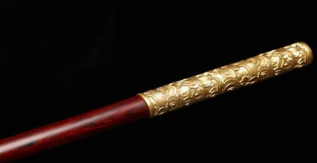 梢子棍属于什么兵器，古代冷兵器——梢子棍