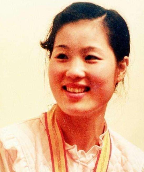 焦志敏在韩国人气，1988年焦志敏突然退役