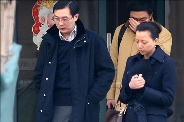 董卿和密春雷有孩子吗，密春雷25岁成亿万富豪
