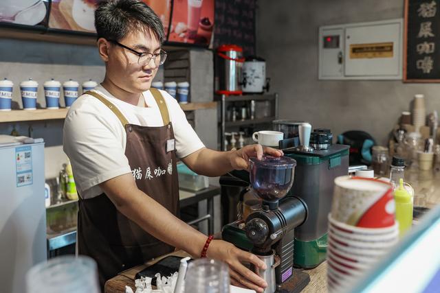 易县旅游景点太行水镇宣传语，文旅小镇河北乡村振兴的特色名片