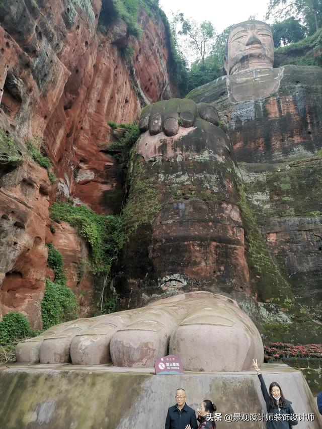 乐山大佛在哪个省，四川乐山大佛景点
