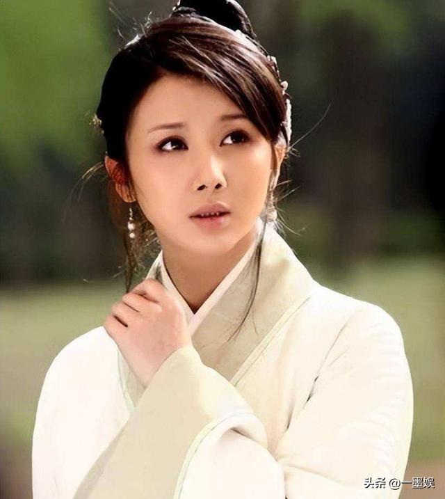 小鱼儿与花无缺哪个女演员消失了，谁还记得《小鱼儿与花无缺》的小仙女