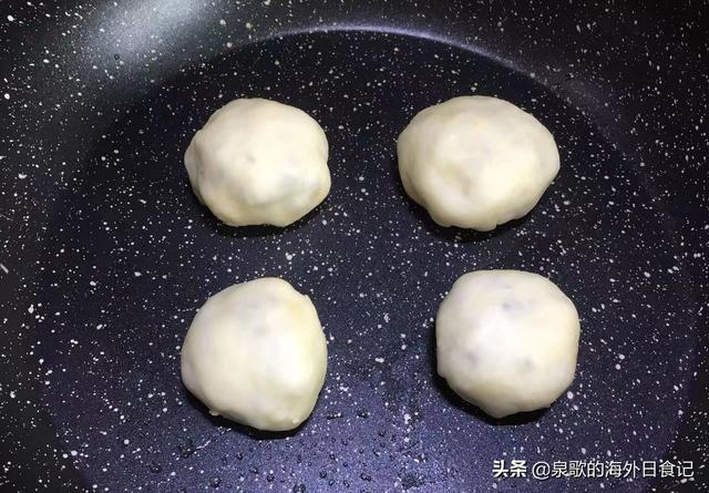 酥皮绿豆饼怎么做不变软，软皮绿豆饼最简单的做法
