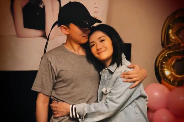 谢娜是初婚吗，wenno:40岁谢娜生完二胎复出