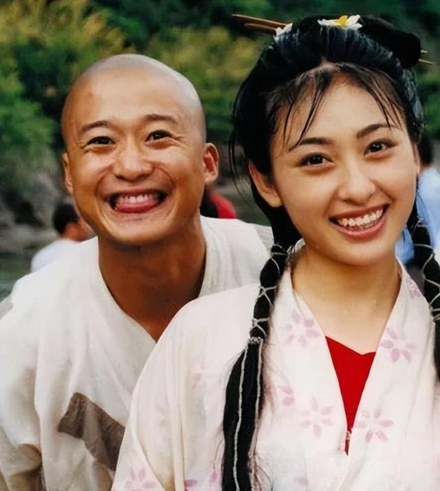 来自回族的10位女星，娱乐圈好看的回族女星