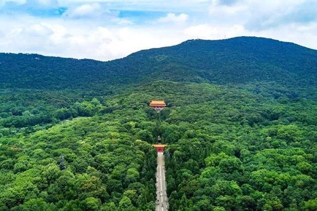 孙中山葬礼背后的故事，孙中山为何选择在南京下葬