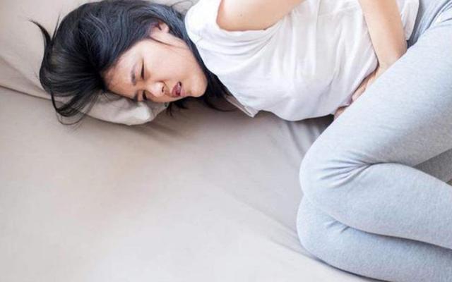 162cm女生标准体重，成年女性162cm的标准体重是多少（2022女士标准体重表）