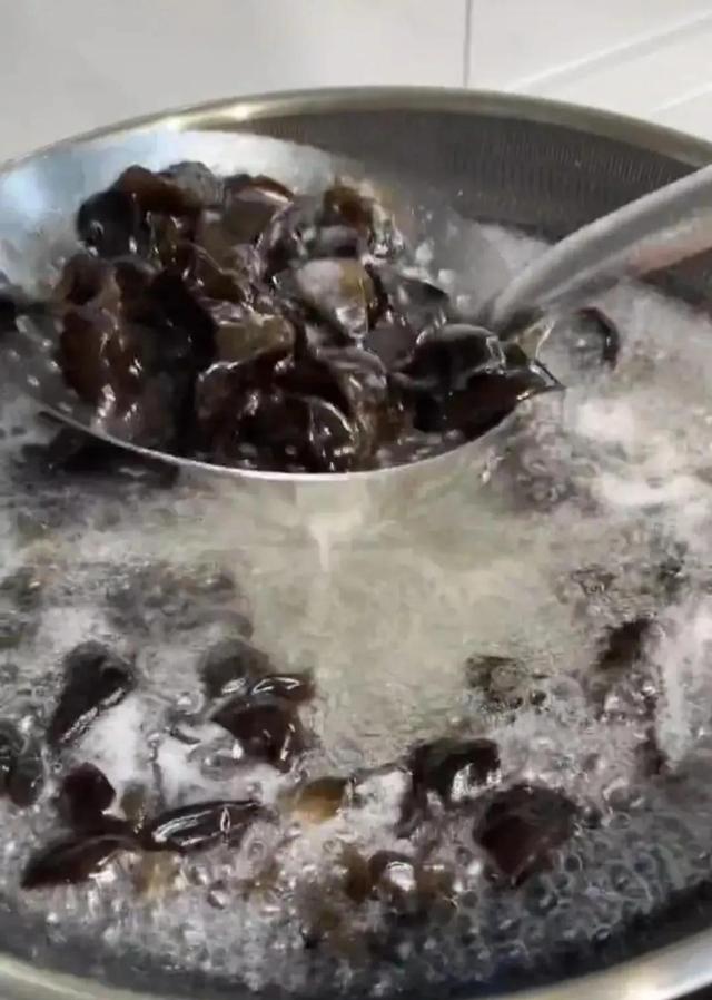 木耳的吃法和做法，木耳最好吃的19种做法（建议多吃木耳菜）