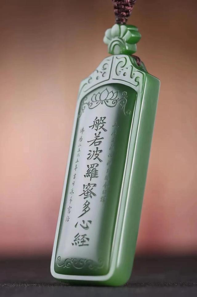 如何养玉才有灵性，会让你的玉变得更加圆润有光泽