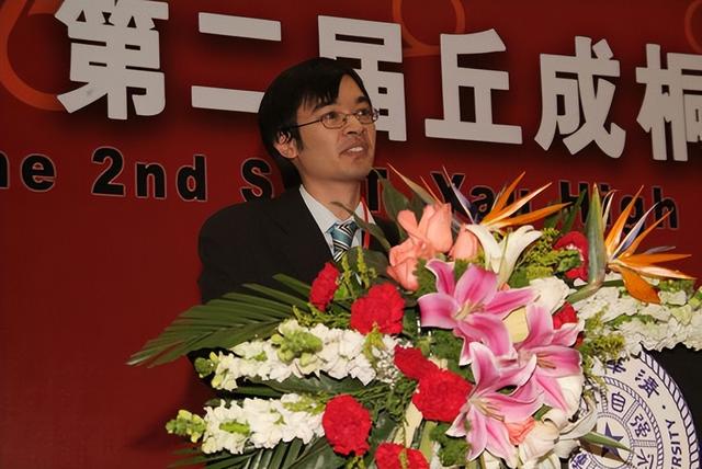 数学天才陶哲轩智商，智商2308岁高考760分智商超过爱因斯坦的陶哲轩