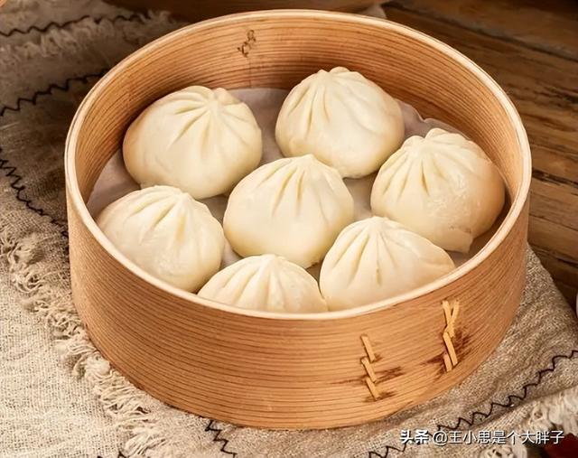 小笼包的制作方法，小笼包的正宗制作方法（~灌汤小笼包~自制汤包经验分享）