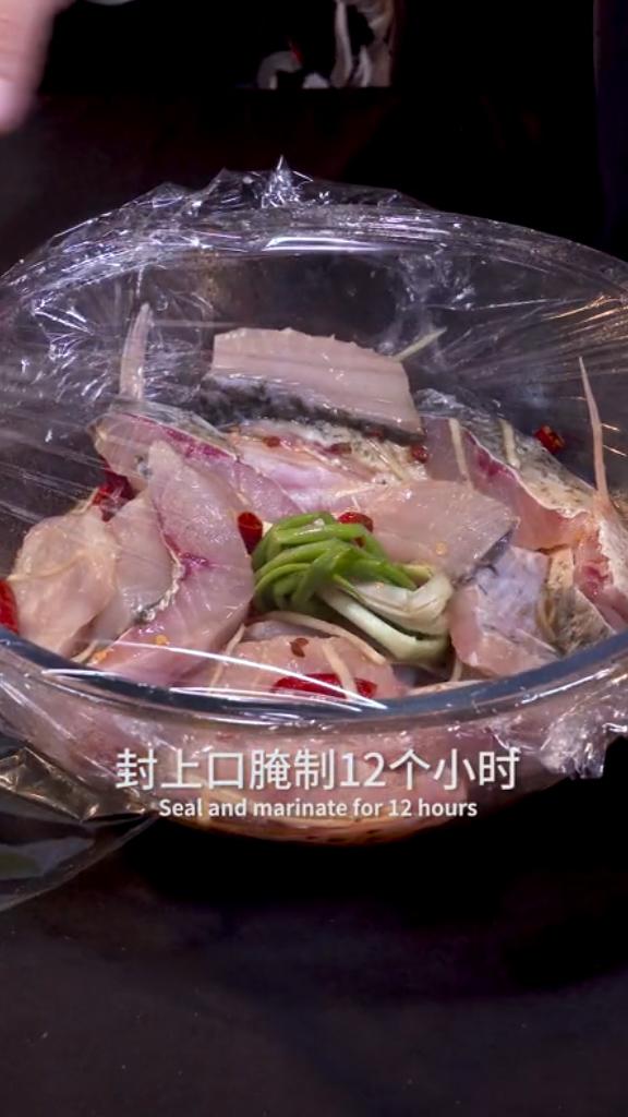 糍粑鱼怎样做才好吃，口味咸辣、香气扑鼻的湖北名吃糍粑鱼你会做吗