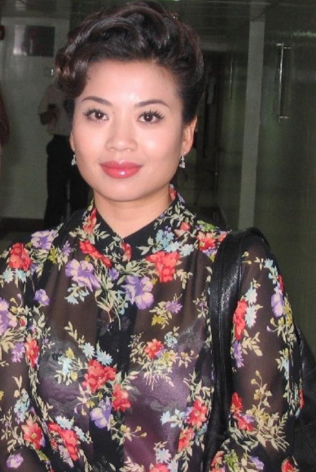 歌手张也哪一年出生，著名女歌手张也倾情唱出诸暨千年之美