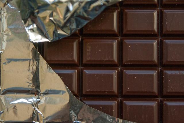 猫可以吃汤圆吗，我劝你千万别给猫吃这些东西（猫不能吃的几样东西是什么）