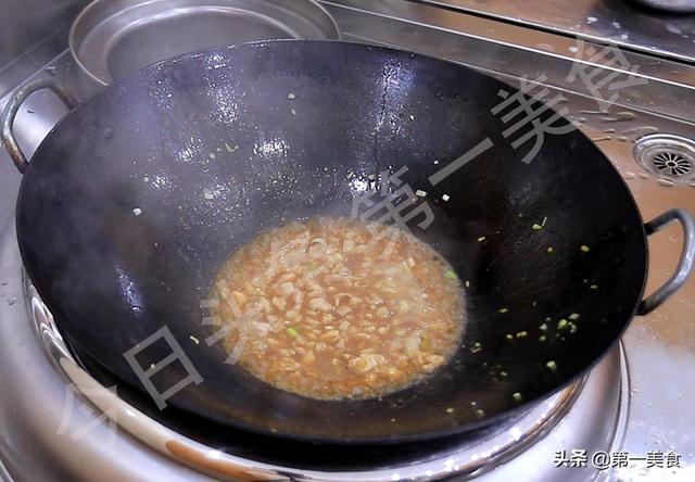 天然石磨豆腐的做法，传统古法用石磨打豆腐的全过程