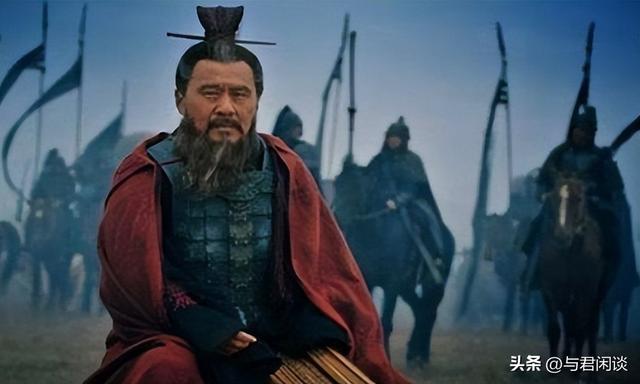 三国演义中曹操介绍，三国演义中的曹操
