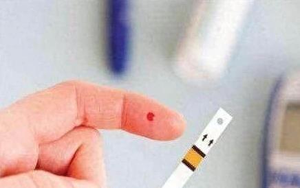 醋泡鸡蛋 糖尿病(醋泡蛋能治糖尿病吗)