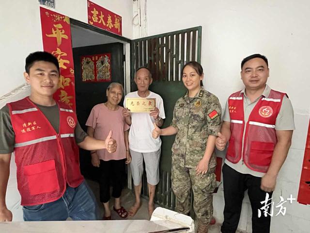 腋臭手术有并发症吗(腋臭手术后感染症状)