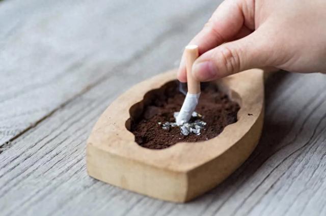 糖尿病与抽烟(糖尿病与抽烟一)