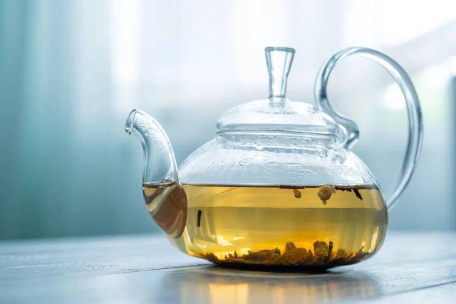 爱喝绿茶会得糖尿病吗(喝绿茶会不会影响血糖)