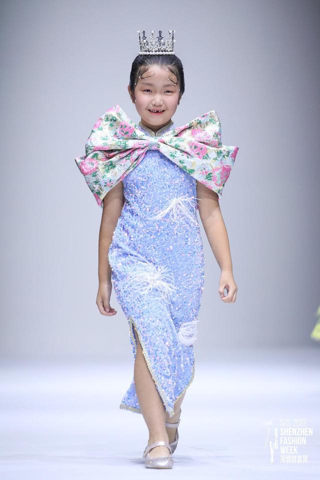 深圳时装周上演童装秀，春季童装秀（深圳时装周童装礼服专场发布）