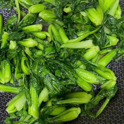 香菇青菜的做法，香菇青菜的家常做法大全（吃货们决不能错过的香菇烧青菜）