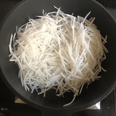 萝卜丝虾汤的做法，如何做萝卜丝虾汤（萝卜丝大虾汤）
