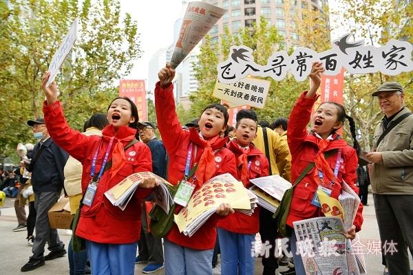 新民晚报电子报，敦煌景区回应；这个夏天