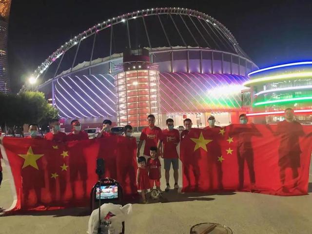 独自一人追随国足，“被困”阿联酋近半年，李铁的心情只有他最懂