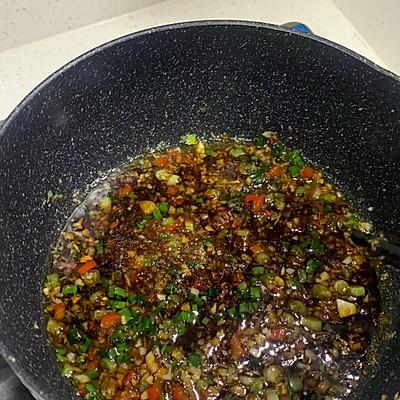 蒜蓉生蚝怎么做，生蚝在家怎么做蒜蓉生蚝