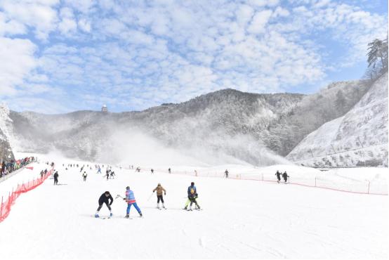大明山滑雪场门票，大明山滑雪要门票吗