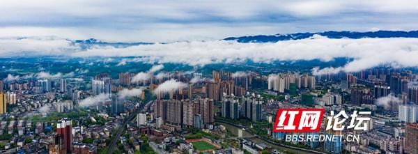 最新怀化高铁规划，湖南这座城市花大代价建高铁新城