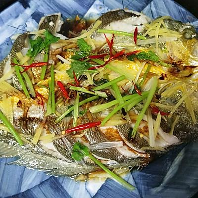 油淋鱼正宗做法，油泼鱼清蒸鱼