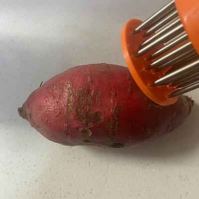 葱香红薯鸡蛋饼做法，这道红薯烤黄油鸡蛋美味下饭