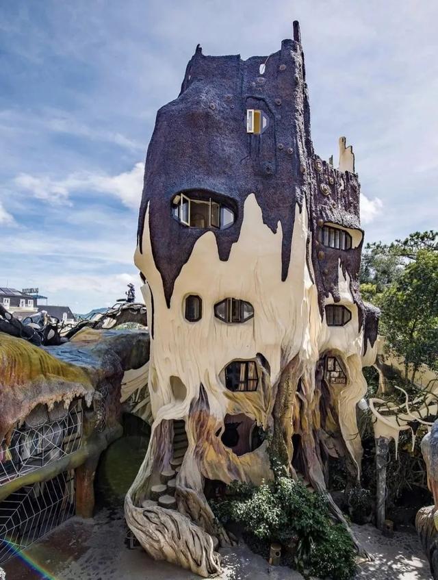 世界上十大最丑建筑，全世界最丑十大建筑（2022年“中国十大丑陋建筑”评选正酣）