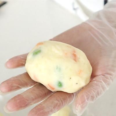 芝士培根鸡蛋卷做法，零失败土豆培根芝士卷