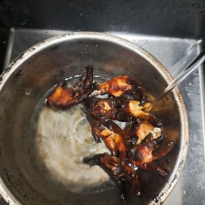 虎皮凤爪最正宗的做法，正宗的虎皮凤爪怎么做（厨师长教你虎皮鸡爪正宗做法）